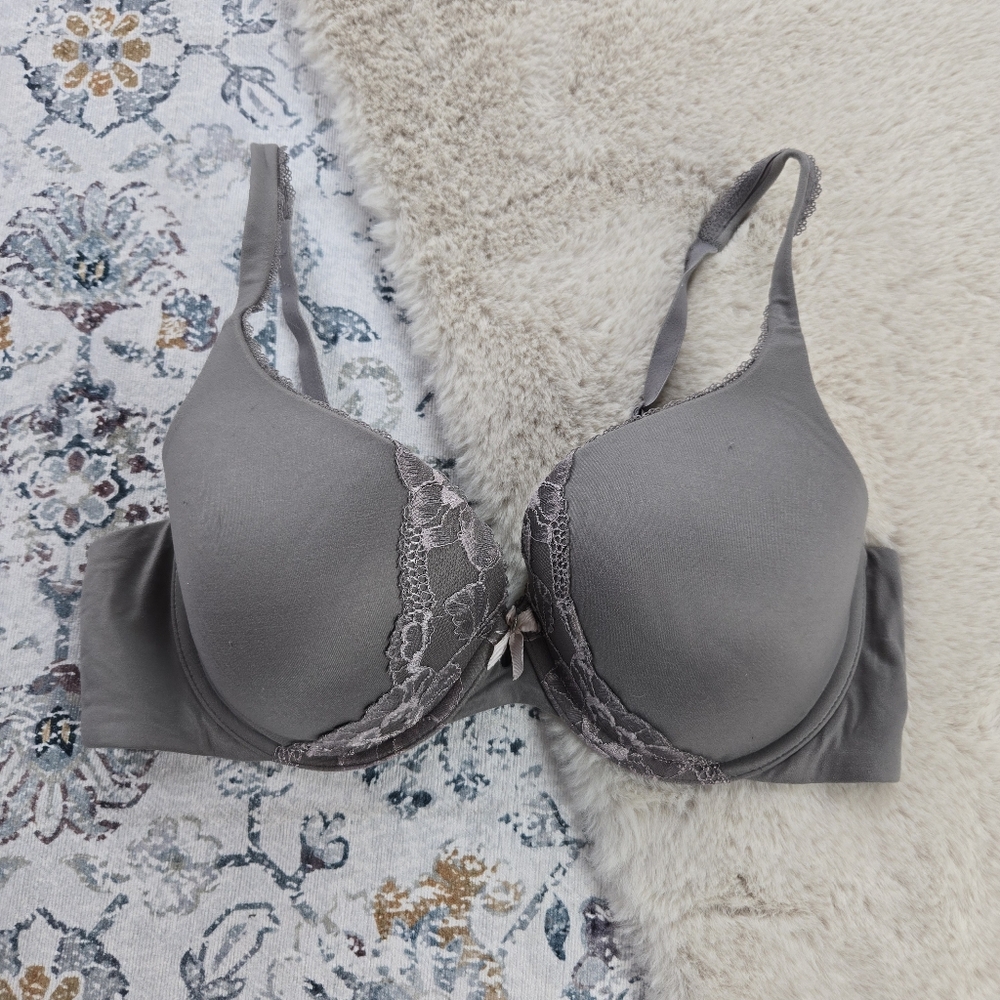 Victoria’s Secret Body by Victoria Padded Perfect Coverage 38C